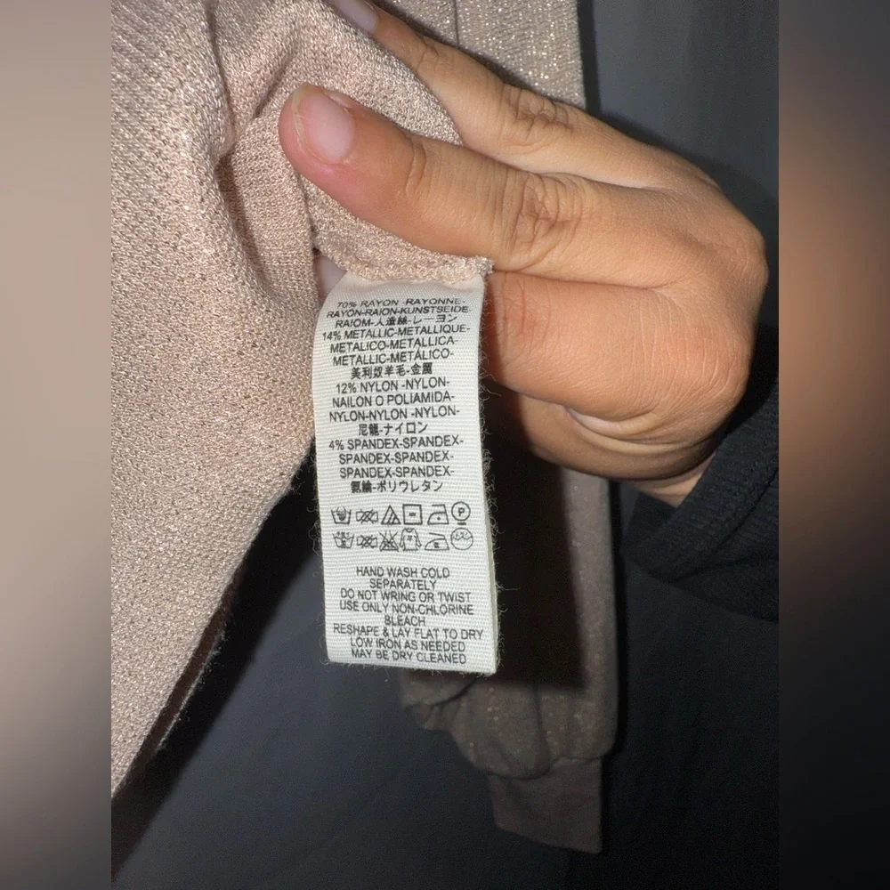 FREE PEOPLE ECRU/ BEIGE LONG SLEEVE GLAM METALLIC TURTLENECK SWEATER TOP  SZ S